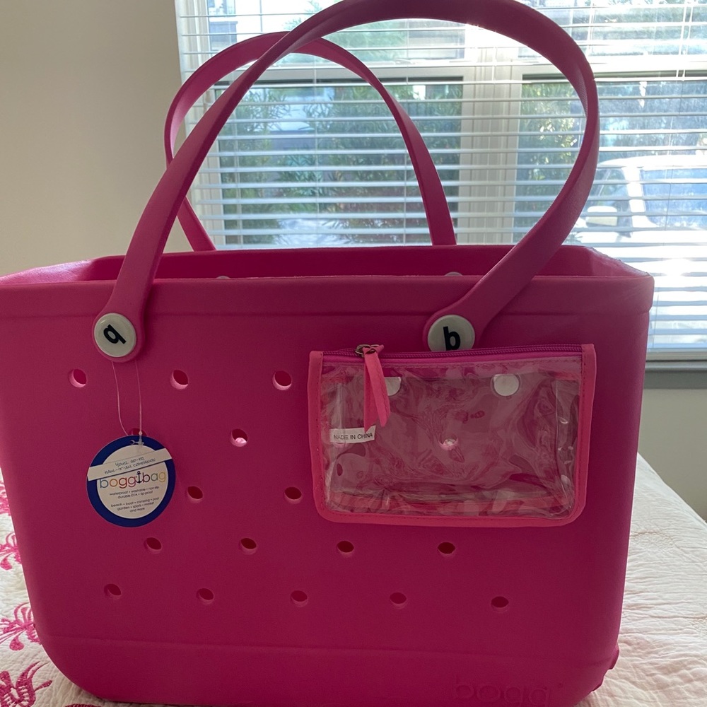 New large hot pink bogg bag!